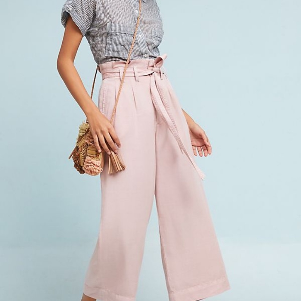 Wide-leg pants